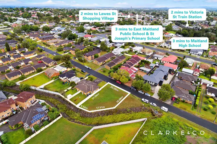 12 Skilton Avenue, East Maitland NSW 2323