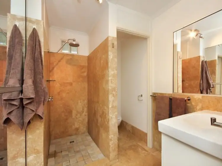 Sixth view of Homely apartment listing, 3/53 Gresham Street, East Brisbane QLD 4169