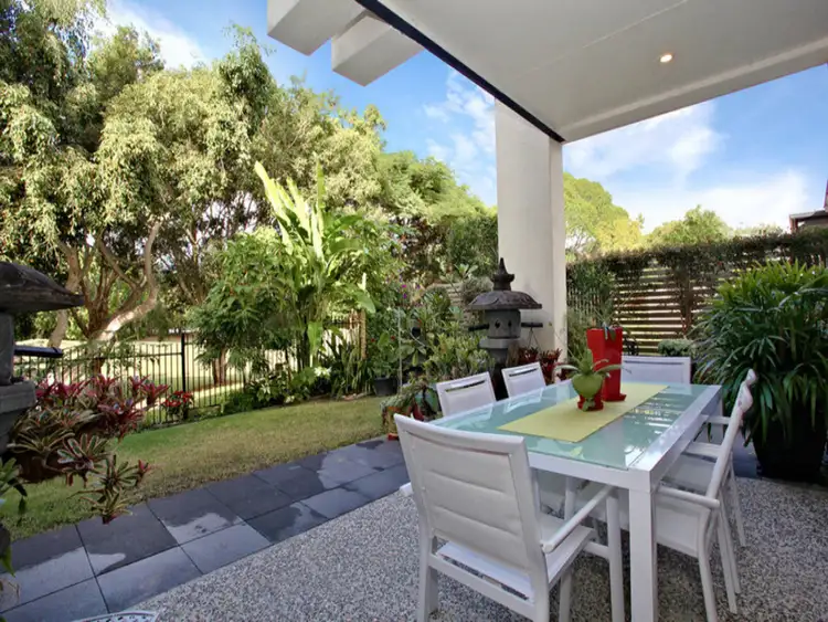 180 North Hill Drive, Robina QLD 4226
