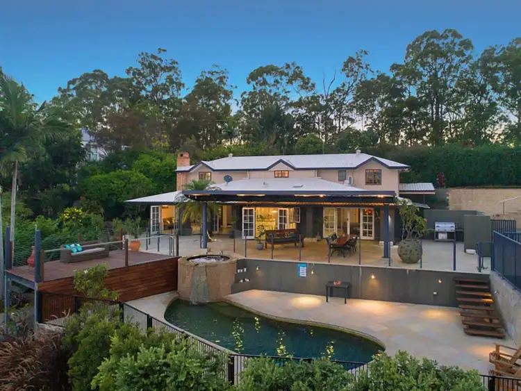 92 Castle Hill Drive, Gaven QLD 4211