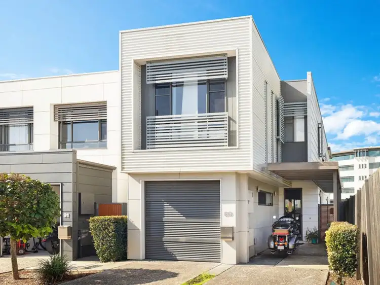 89 The Gardenway, Robina QLD 4226