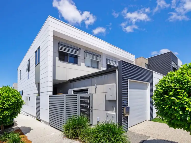 26 The Gardenway, Robina QLD 4226