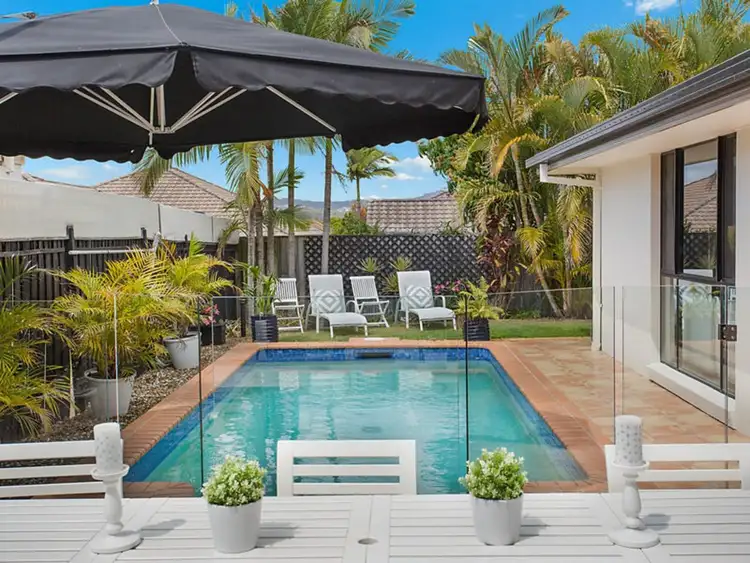 42 Straite Drive, Robina QLD 4226