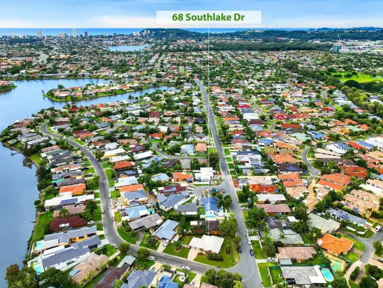 68 Southlake Drive, Varsity Lakes QLD 4227