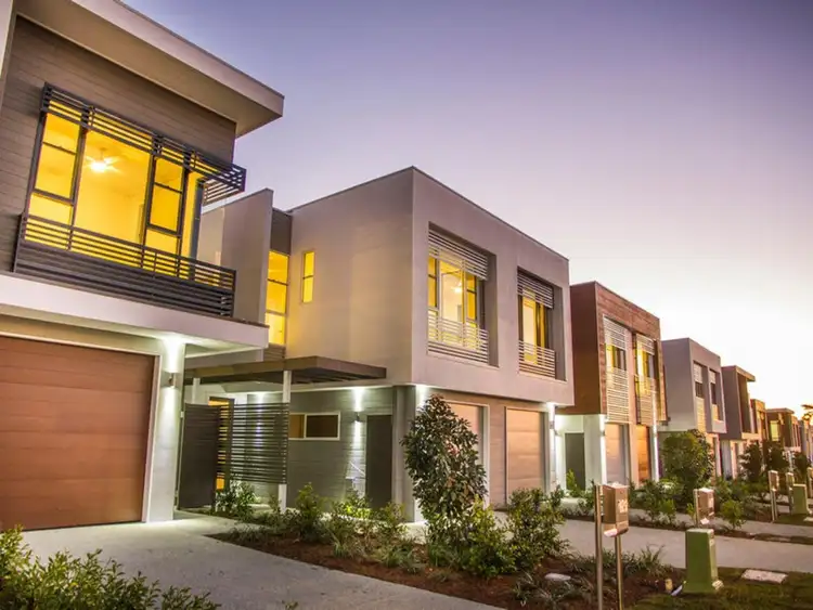 39 Fairlight Avenue, Robina QLD 4226