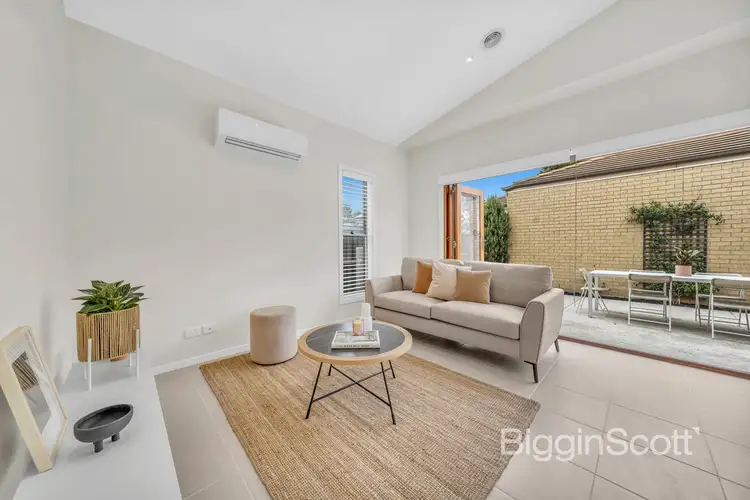 2-22 Breanne Place