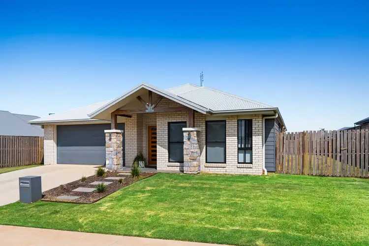 9 Staunton Avenue, Highfields QLD 4352