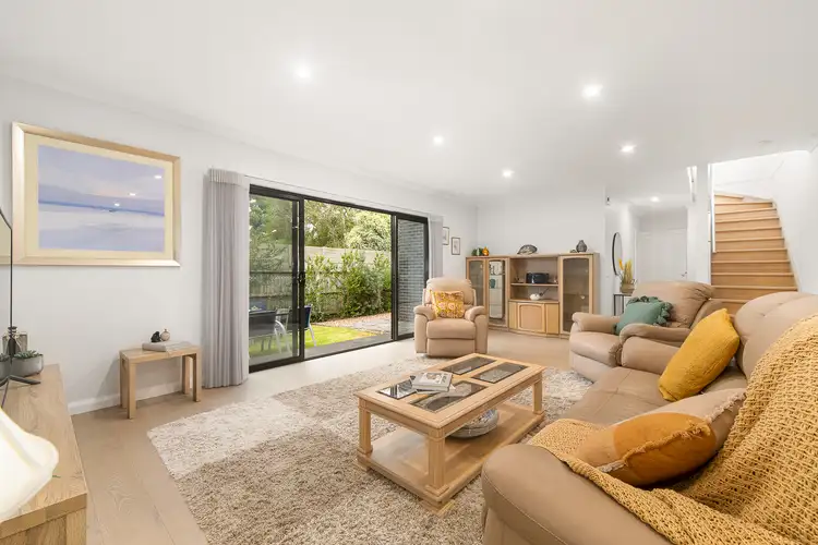3/33 Davies Street, Safety Beach VIC 3936