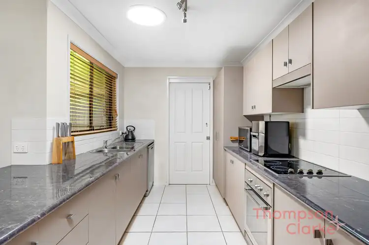 Sixth view of Homely house listing, 2/10 Flametree Close, Aberglasslyn NSW 2320