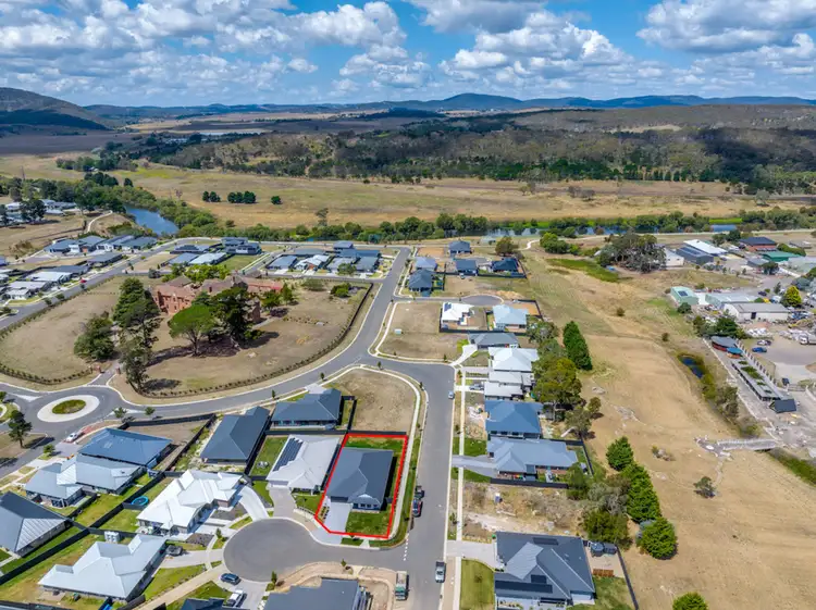 Third view of Homely house listing, 2 Miles Place, Goulburn NSW 2580