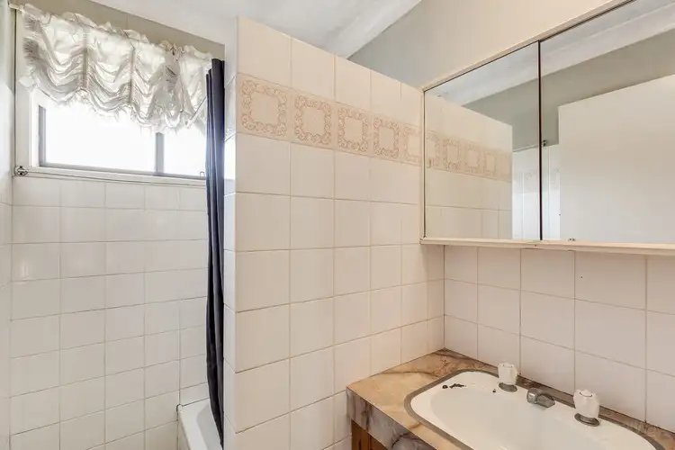 Sixth view of Homely unit listing, 10/56 North Street, Mount Lofty QLD 4350