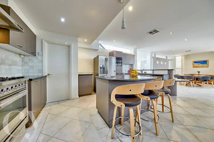 Fifth view of Homely house listing, 2/116 Matheson Road, Applecross WA 6153