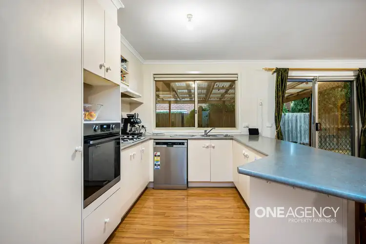 Fifth view of Homely house listing, 4 Samuel Evans Court, Seabrook VIC 3028