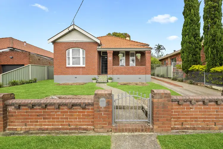 37 Messiter Street, Campsie NSW 2194