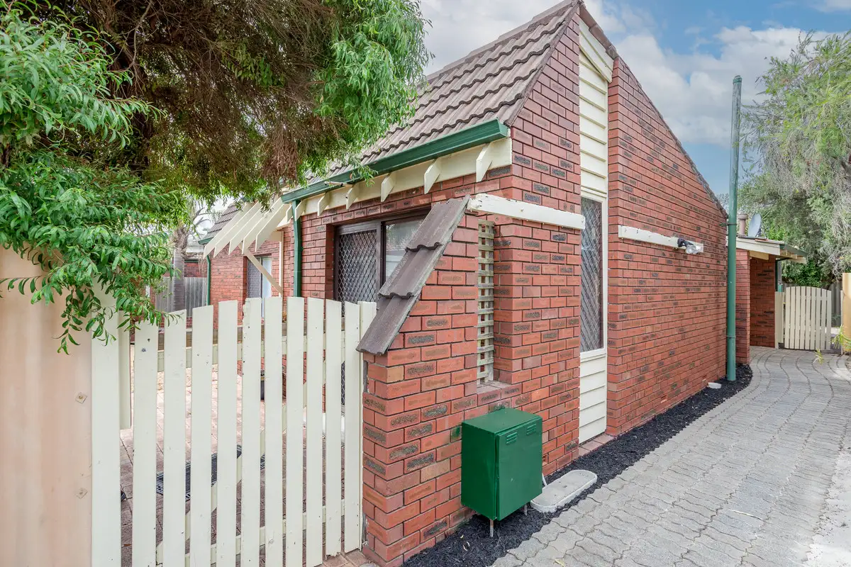 Main view of Homely unit listing, 27 Cosmelia Way, Parkwood WA 6147