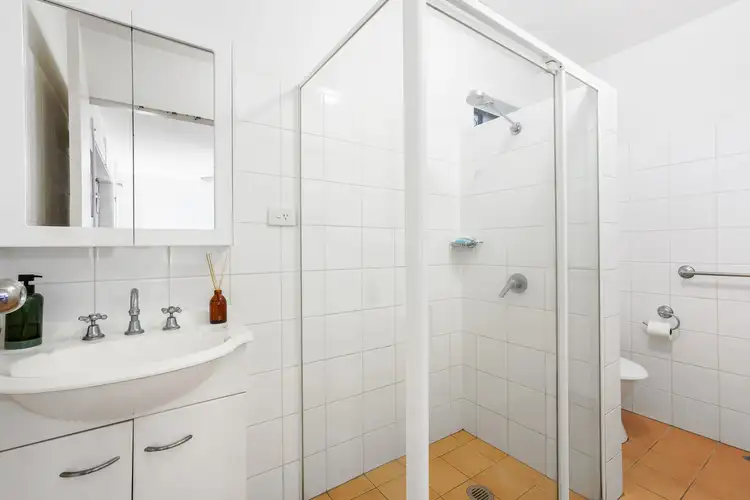 Fifth view of Homely unit listing, 2/21 Lapraik Street, Ascot QLD 4007