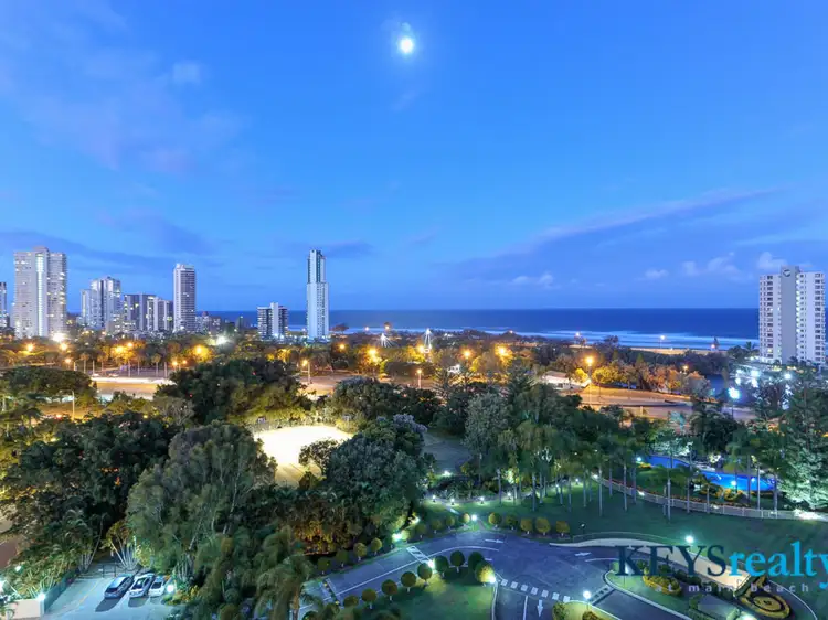 45/8 Admiralty Drive, Paradise Waters QLD 4217
