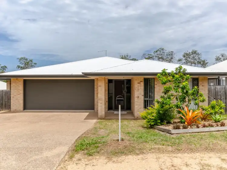 29 Iris Road, Kirkwood QLD 4680