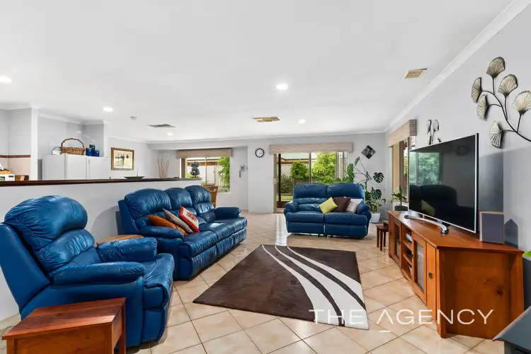 Fifth view of Homely house listing, 6 Claret Ash Court, Helena Valley WA 6056