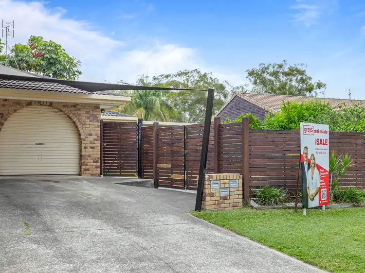 1/3 Melanie Place, Labrador QLD 4215
