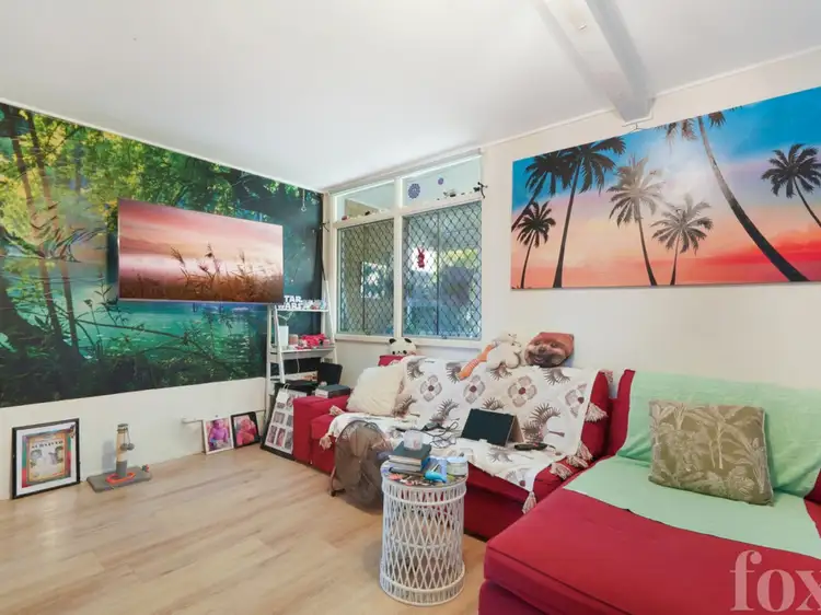 2/107A Frank Street, Labrador QLD 4215