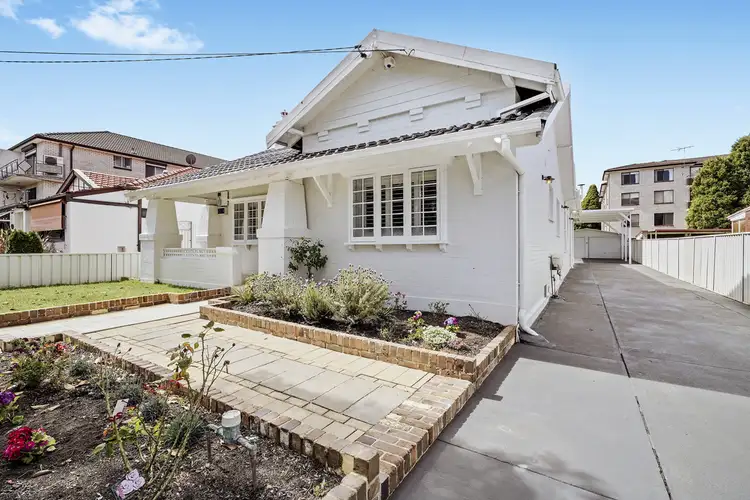 28 Hampton Street, Croydon Park NSW 2133