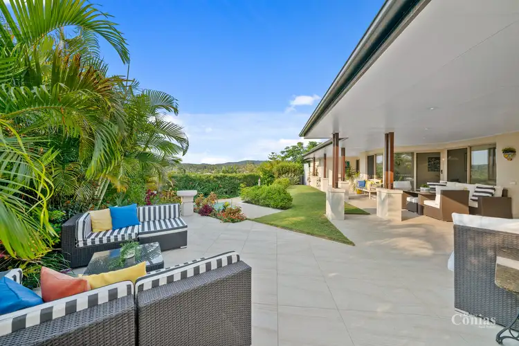 11 Preston Place, Brookfield QLD 4069