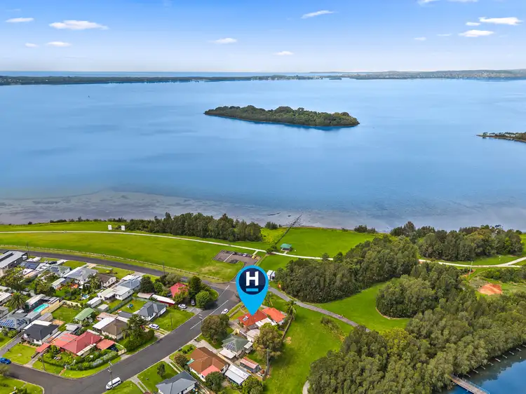 Main view of Homely house listing, 52 Sussex Street, Berkeley NSW 2506