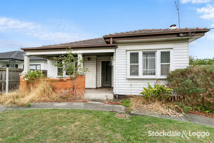25 Hopetoun Avenue, Morwell VIC 3840