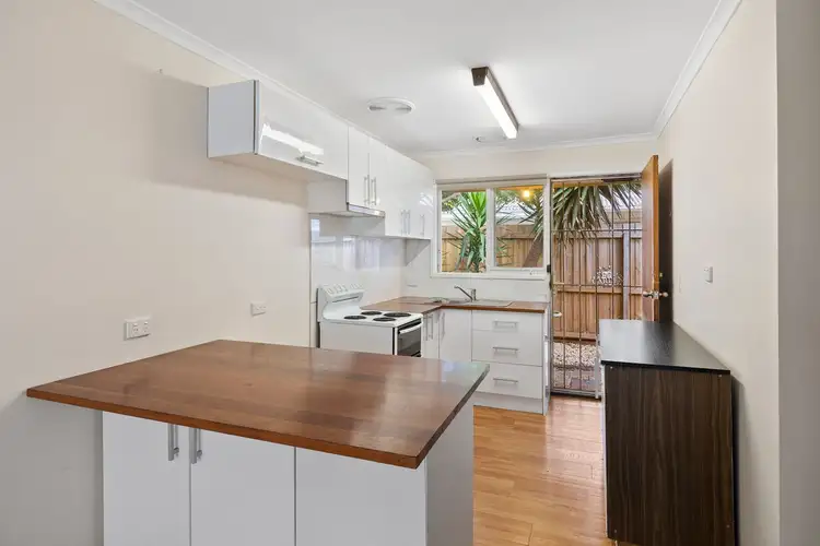Fifth view of Homely unit listing, 2/33 Bristol Road, Torquay VIC 3228