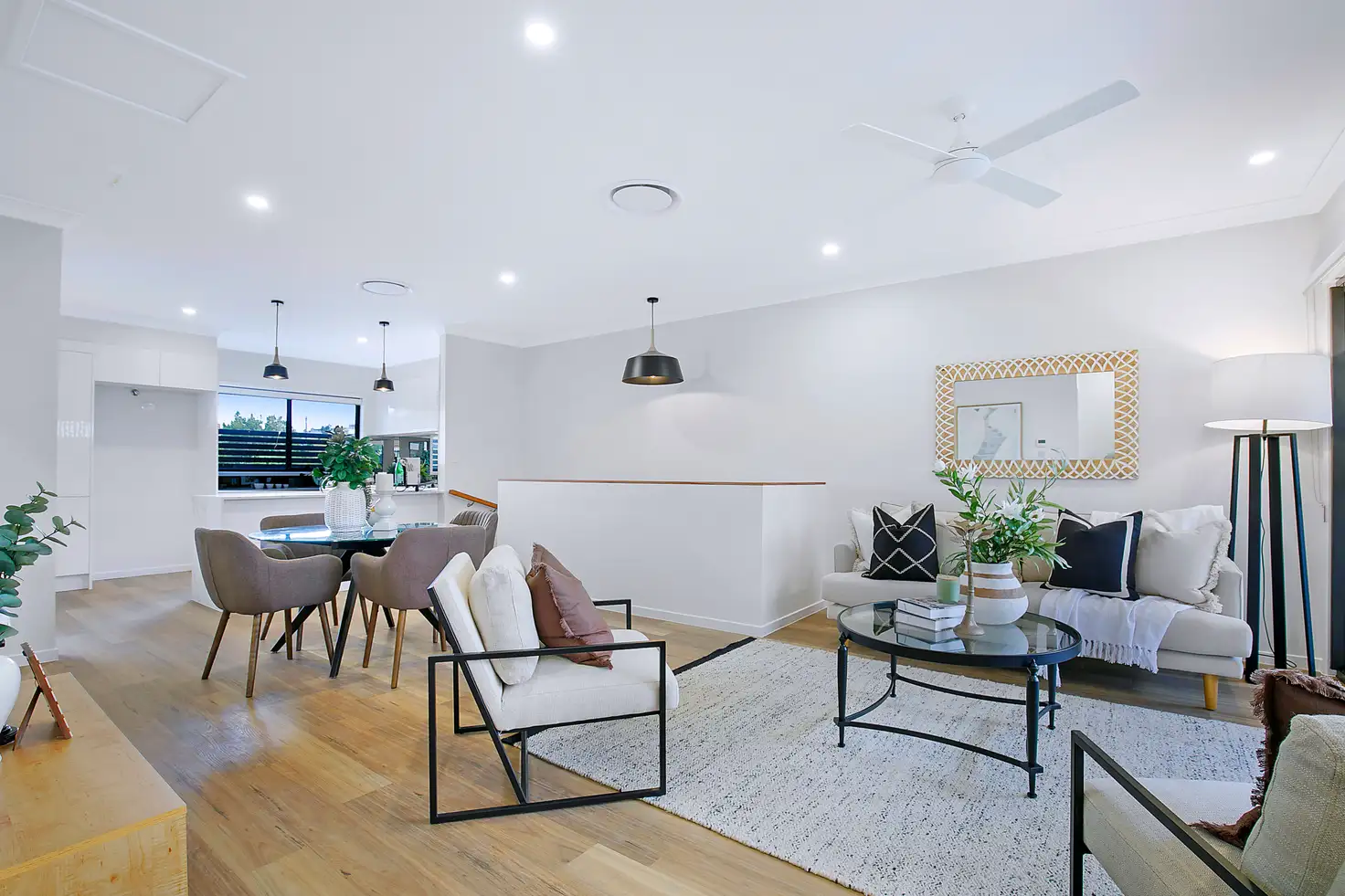 Main view of Homely townhouse listing, 2/7 Gloriana Street, Morningside QLD 4170