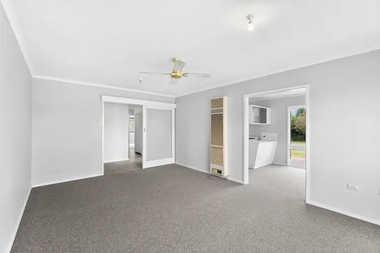 Fifth view of Homely house listing, 23 Sandra Court, Sale VIC 3850