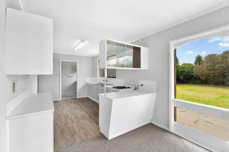 Sixth view of Homely house listing, 23 Sandra Court, Sale VIC 3850