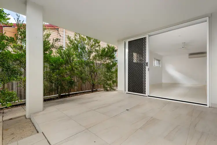 Third view of Homely unit listing, 5/275 Cornwall Street, Greenslopes QLD 4120