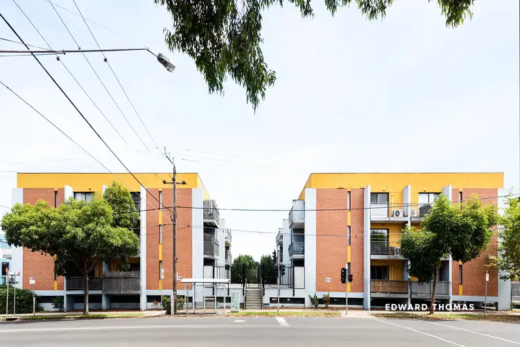 Fourth view of Homely apartment listing, 2/17 Ascot Vale Road, Flemington VIC 3031