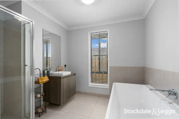 Fourth view of Homely house listing, 33 Ridge Boulevard, Yinnar VIC 3869