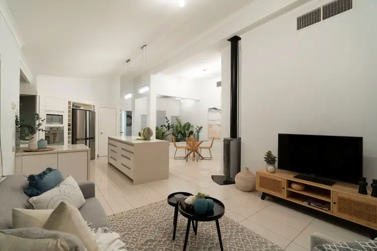 17 Cumberland Drive, Hillarys WA 6025