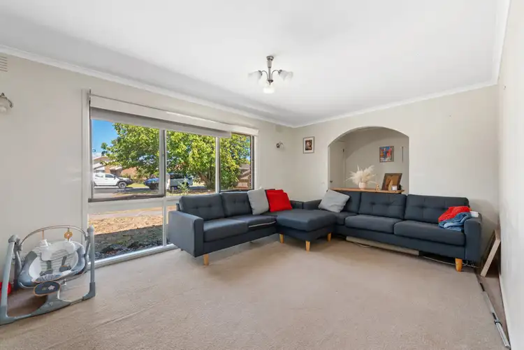 Fifth view of Homely house listing, 7 Alison Court, Sale VIC 3850