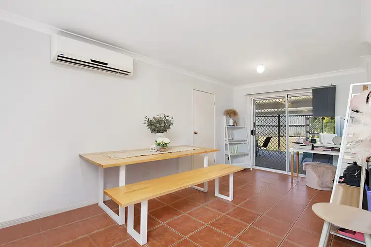 Third view of Homely house listing, 10 Paroo Place, Hillcrest QLD 4118