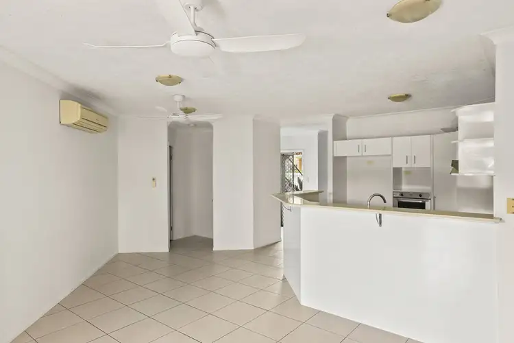 71/1-15 Robson Street, Mooroobool QLD 4870