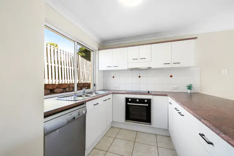 Fifth view of Homely house listing, 8 Homebush Crescent, Sinnamon Park QLD 4073