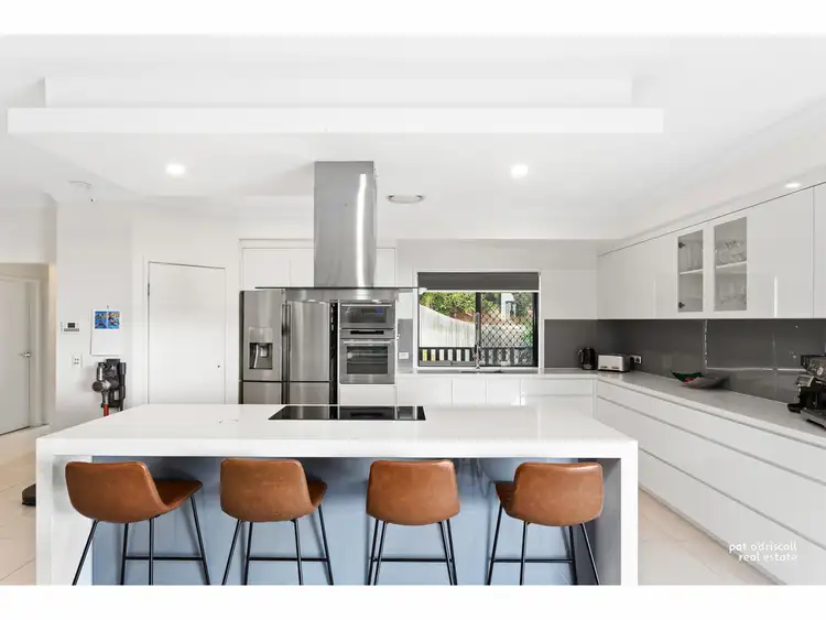 Second view of Homely house listing, 7 Foale Court, Kawana QLD 4701