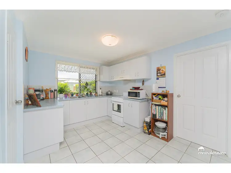 Second view of Homely house listing, 4 Trochus Avenue, Zilzie QLD 4710