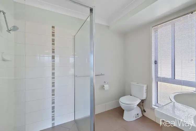 Fifth view of Homely house listing, 4 Villa Court, Ashfield QLD 4670