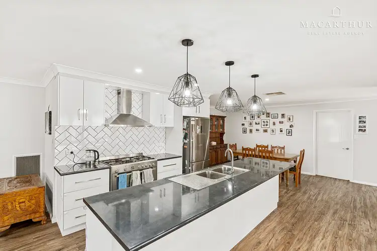 Fifth view of Homely house listing, 9 Morris Crescent, Gobbagombalin NSW 2650