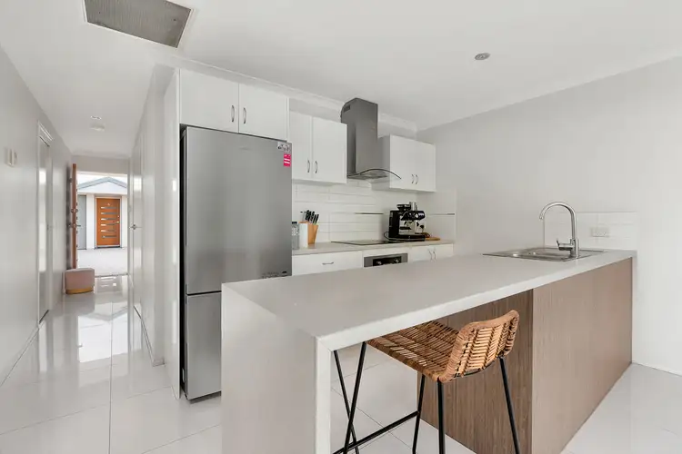 Fifth view of Homely unit listing, 15/53 Retro Street, Emerald QLD 4720