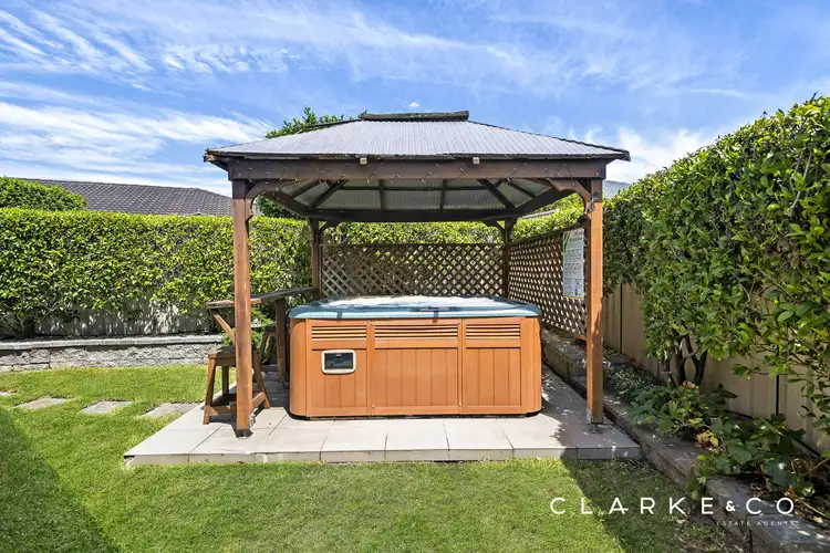 Second view of Homely house listing, 7 Somerset Drive, Thornton NSW 2322