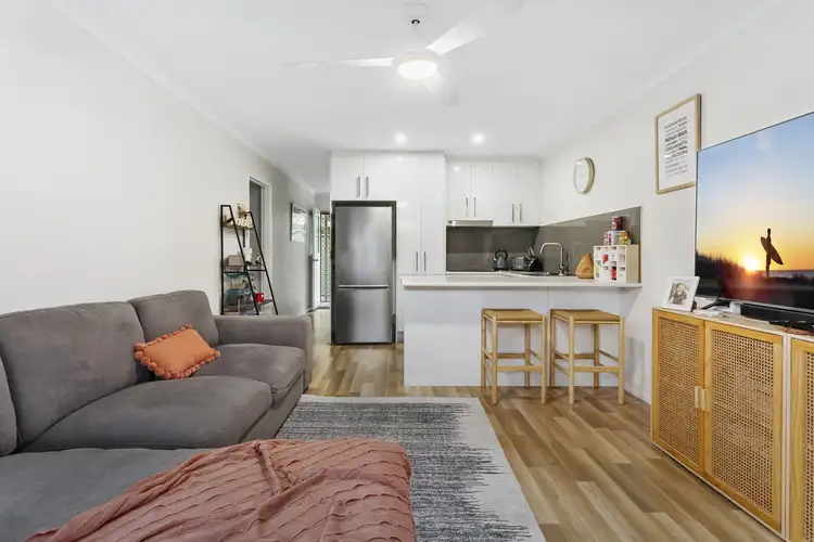 1/55 Tallebudgera Drive, Palm Beach QLD 4221