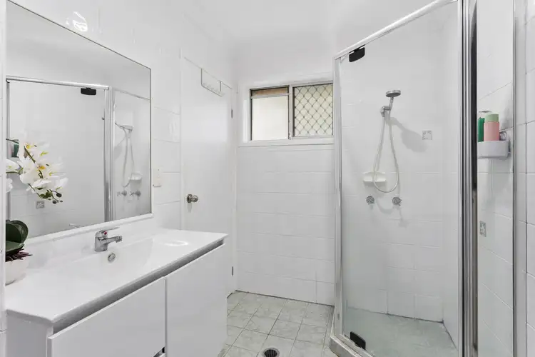 Sixth view of Homely apartment listing, 1/55 Tallebudgera Drive, Palm Beach QLD 4221
