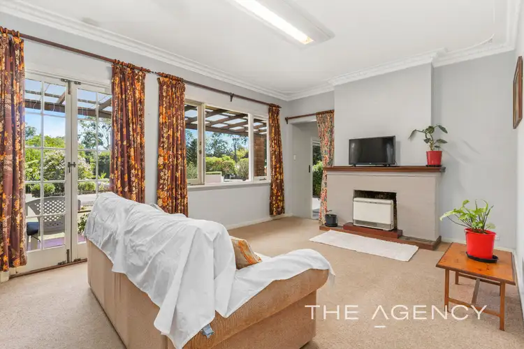 Second view of Homely house listing, 31 Hope Crescent, Lesmurdie WA 6076
